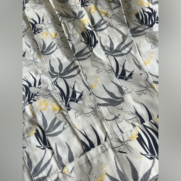 Floral Patterned Women's Skirt pleated Burberry golf USA 6 - Picture 7 of 9